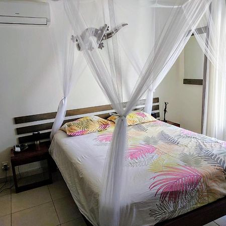 Apartamento Chamb'Bouchons Saint-Francois  Exterior foto